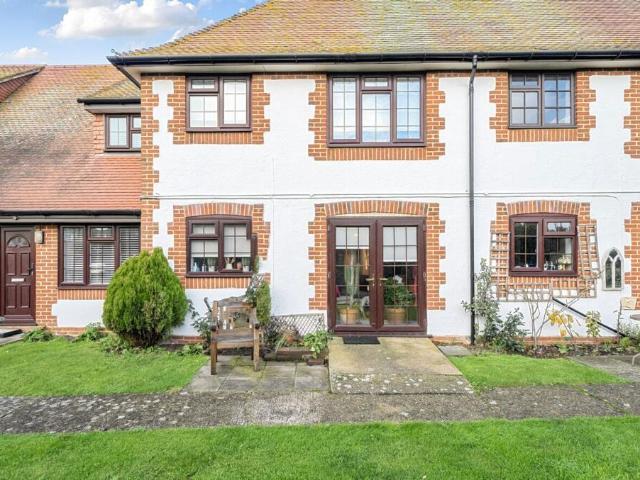 House for sale in Littlecote, West Sussex