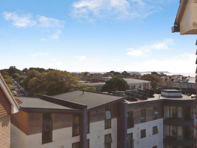 House for sale in Wick, Bournemouth