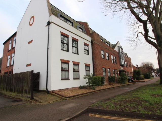 House for sale in King's Walden, Hertfordshire
