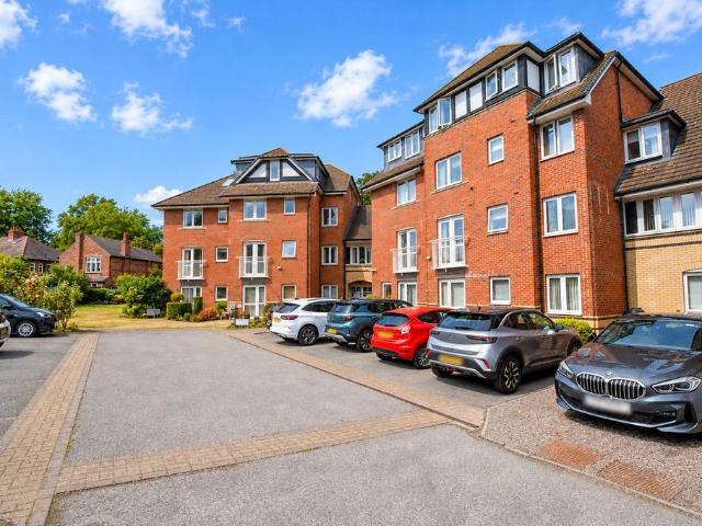 House for sale in Trafford Park, Greater Manchester