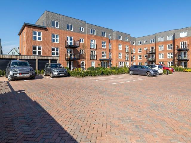 House for sale in Attenborough, East Midlands