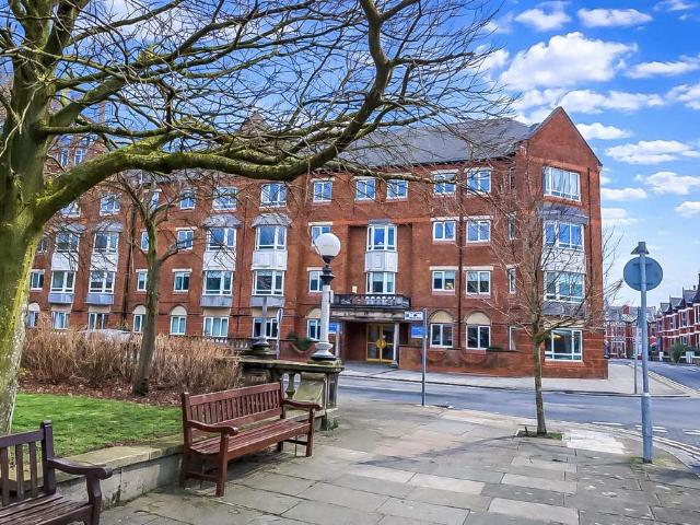 House for sale in Southport, Sefton