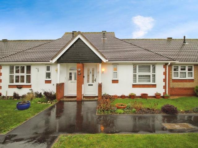 House for sale in Elmstead, Dale Hill