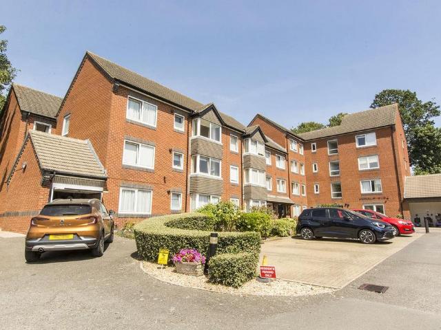 House for sale in Stanford On Avon, Leicestershire