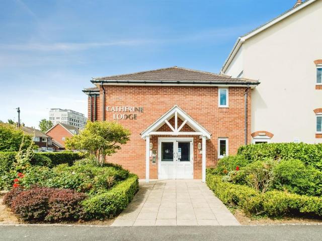 House for sale in West Worthing, Worthing