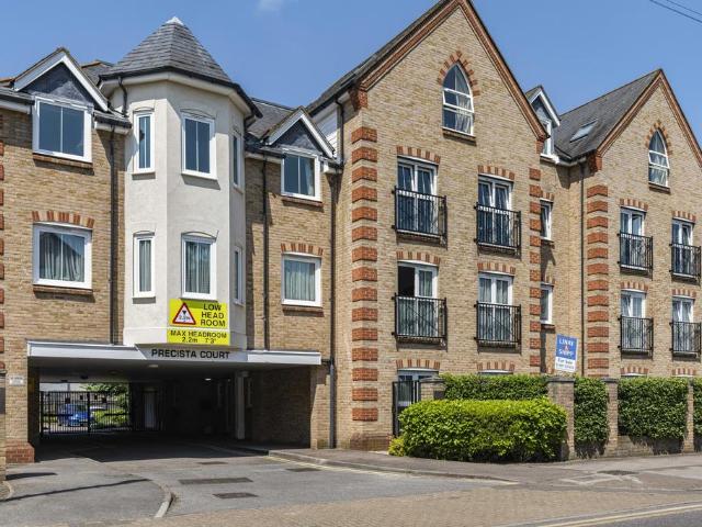 House for sale in Goddington, Greater London
