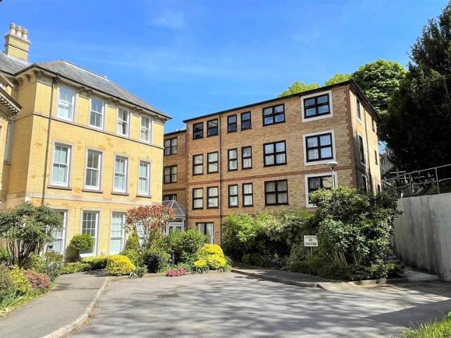 House for sale in Eastbourne, East Sussex