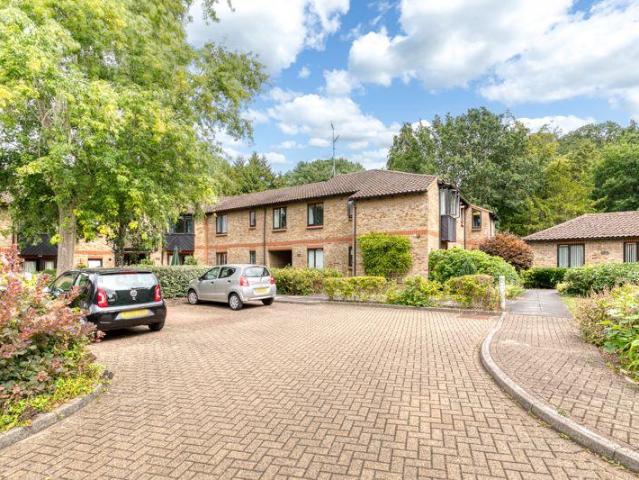 House for sale in Blackhills, Surrey