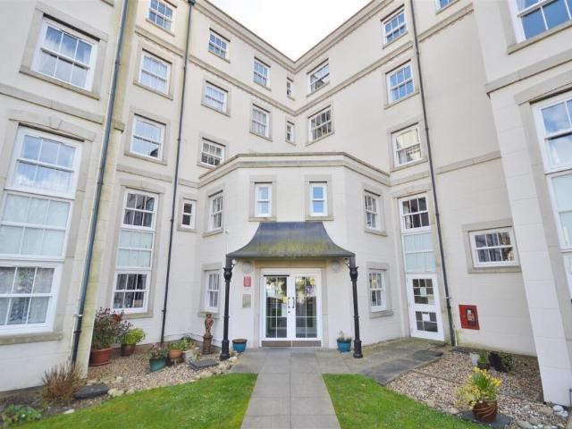 House for sale in Dale Hill, Essex