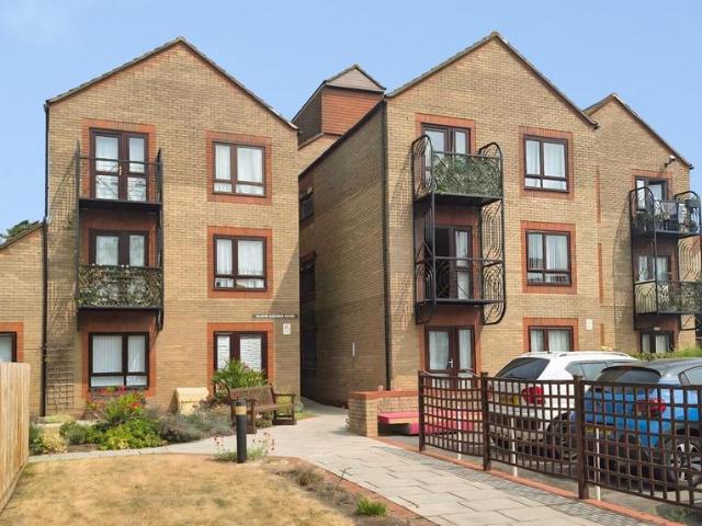 House for sale in Feckenham, City Of Bristol