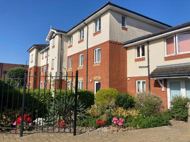 House for sale in Cliftonville West, Acol