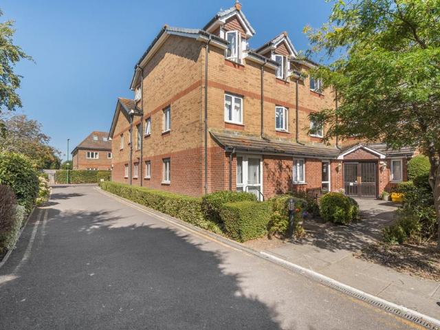 House for sale in Rustington, Arun