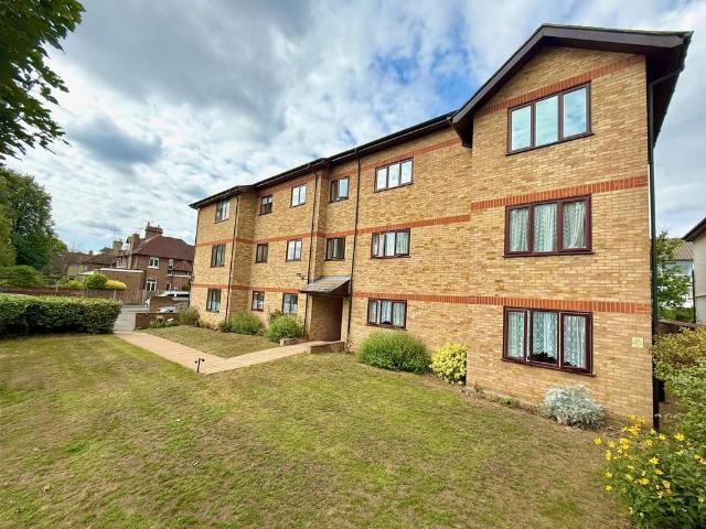 House for sale in North Watford