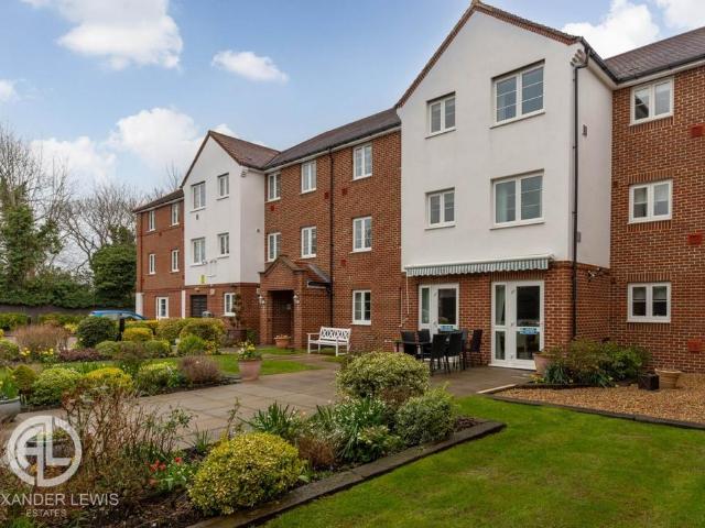 House for sale in Norton, King's Walden