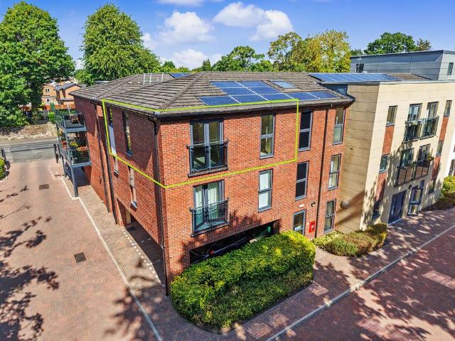 House for sale in Tettenhall, West Midlands