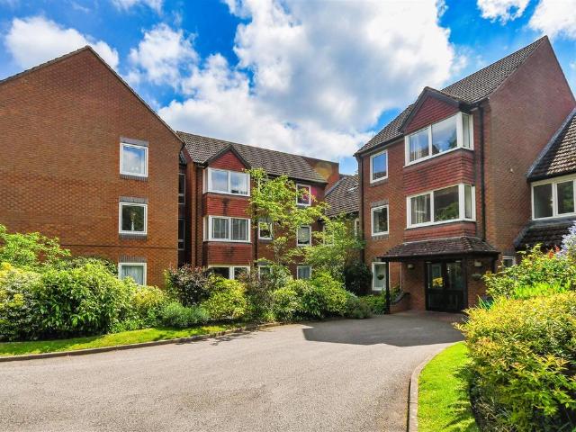 House for sale in Tettenhall, West Midlands