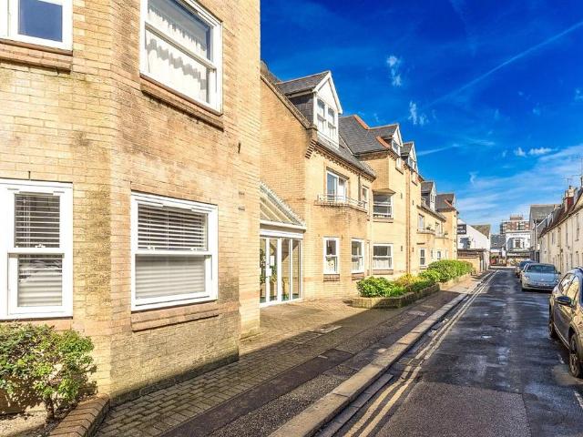 House for sale in West Worthing, Worthing