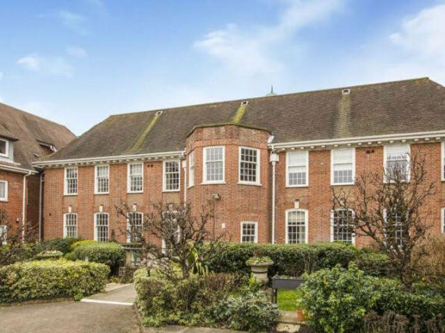 House for sale in Broxbourne, Hertfordshire
