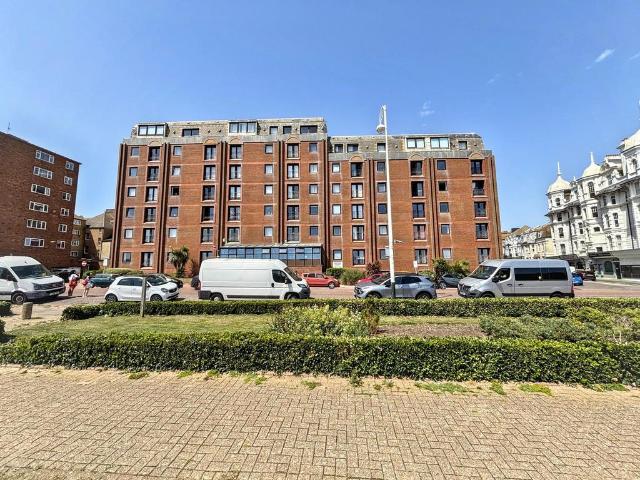 House for sale in Central, Heathlands