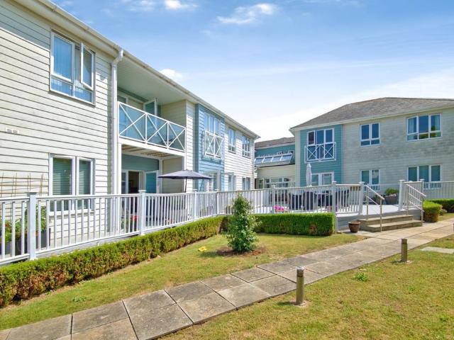 House for sale in Canvey Island