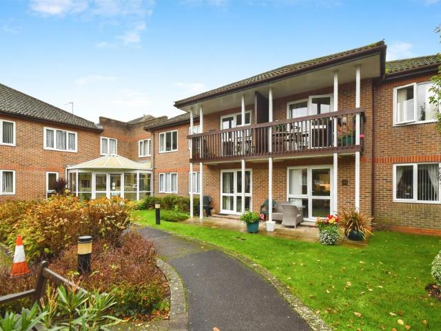 House for sale in Tricketts Cross, Ferndown