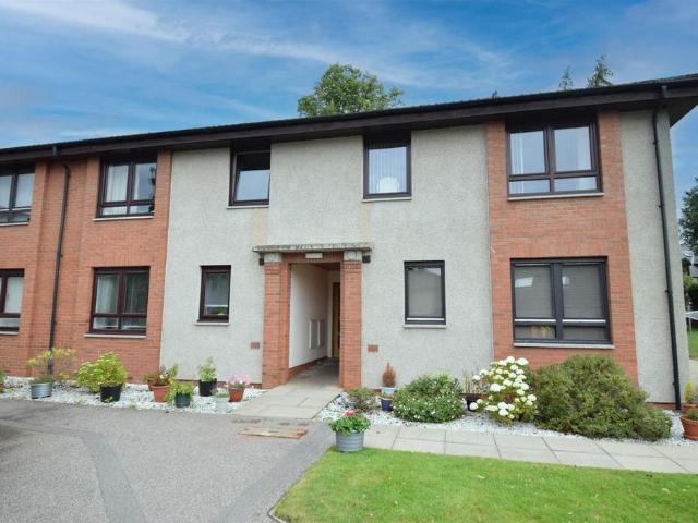 House for sale in Crown, Lentran