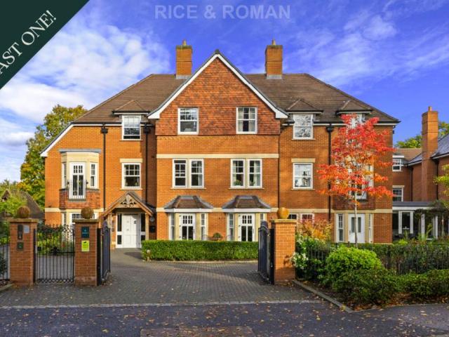 House for sale in Buckler's Park, Crowthorne