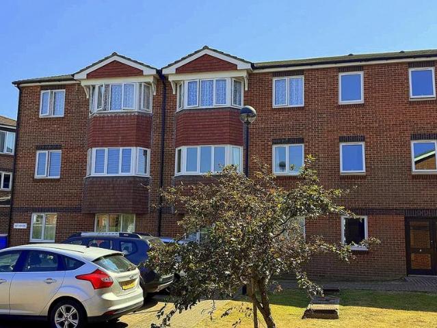 House for sale in Roselands, Eastbourne