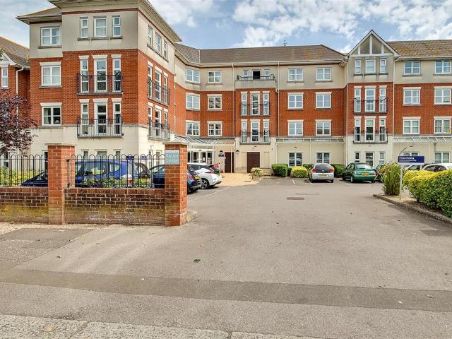 House for sale in West Worthing, Worthing