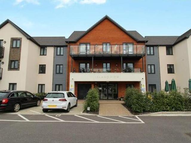 House for sale in Hounsome Fields, Basingstoke and Deane