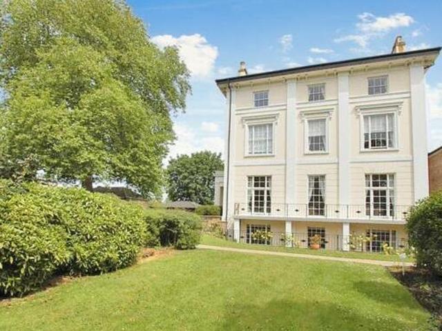 House for sale in Ewens Farm, Golden Valley