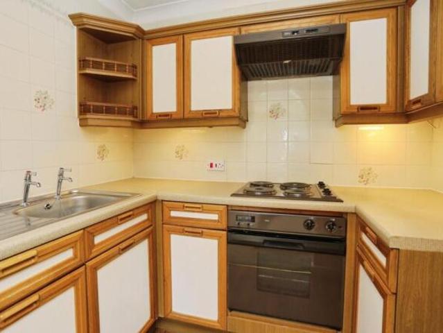 House for sale in Heaton Moor, Greater Manchester