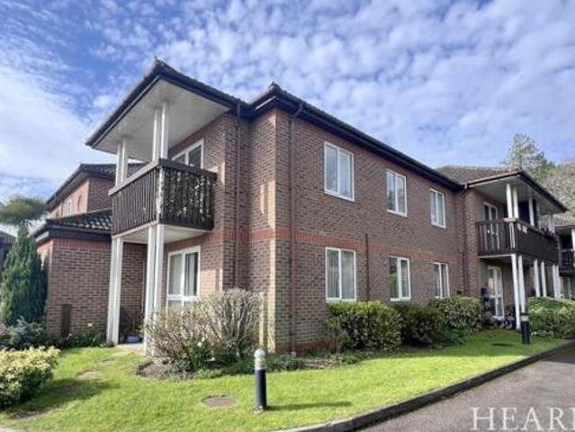House for sale in Tricketts Cross, Ferndown