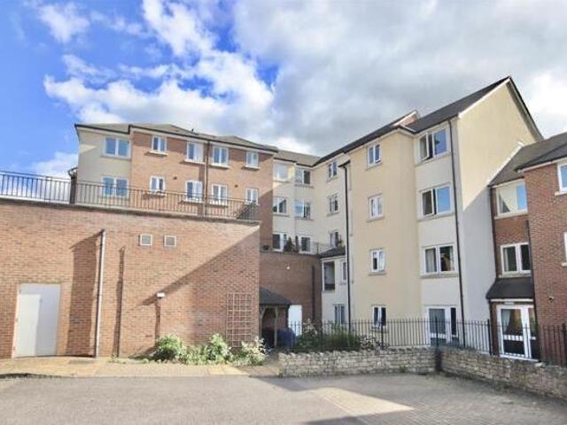 House for sale in Chippenham, Wiltshire