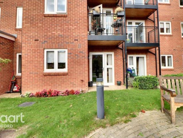 House for sale in Bedford