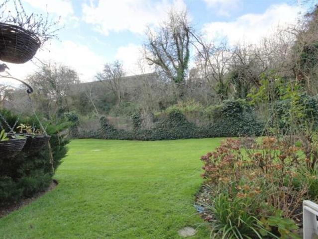 House for sale in Grange Park, Greater London