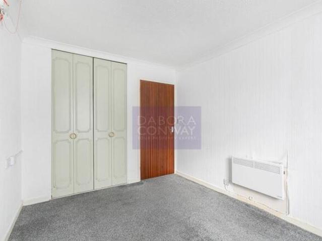 House for sale in Chingford, Greater London