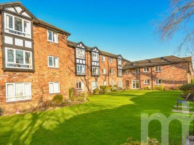 House for sale in Greater Manchester
