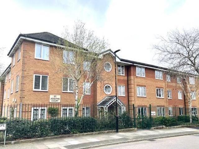 House for sale in Lyons, Greater London