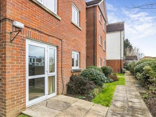House for sale in Surrey