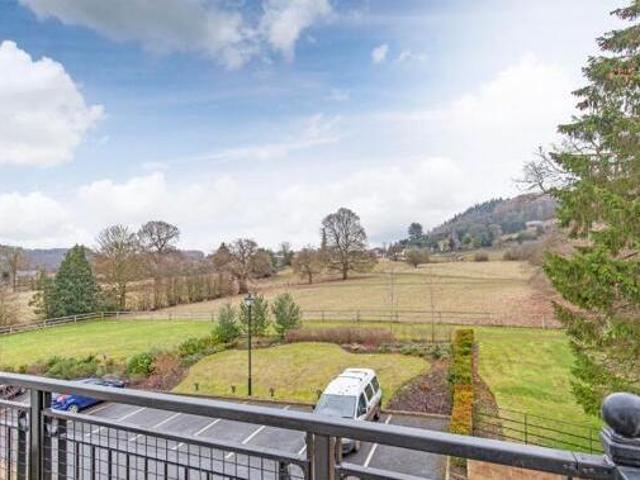 House for sale in Froggatt, East Midlands