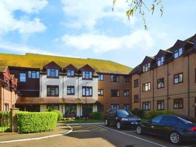 House for sale in Folkestone, Kent