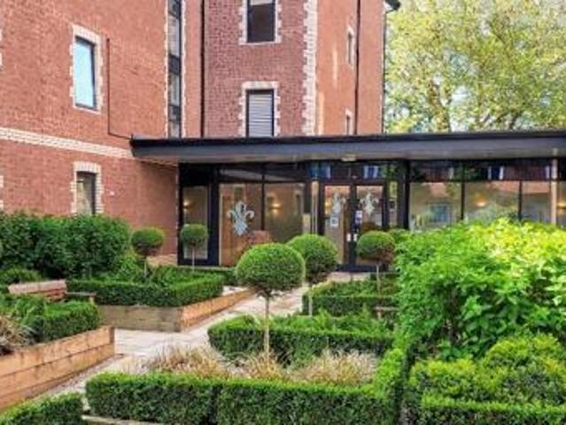House for sale in Livermead