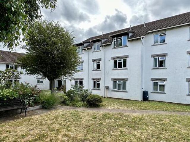 House for sale in Higher Bartle, Lancashire