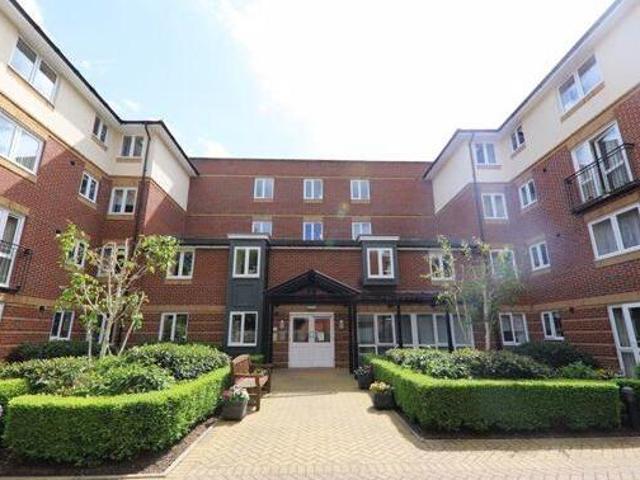 House for sale in Batchworth