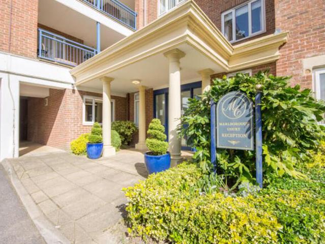 House for sale in Eastbourne, East Sussex
