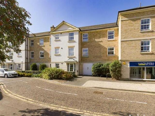 House for sale in Moulsham, Chelmsford