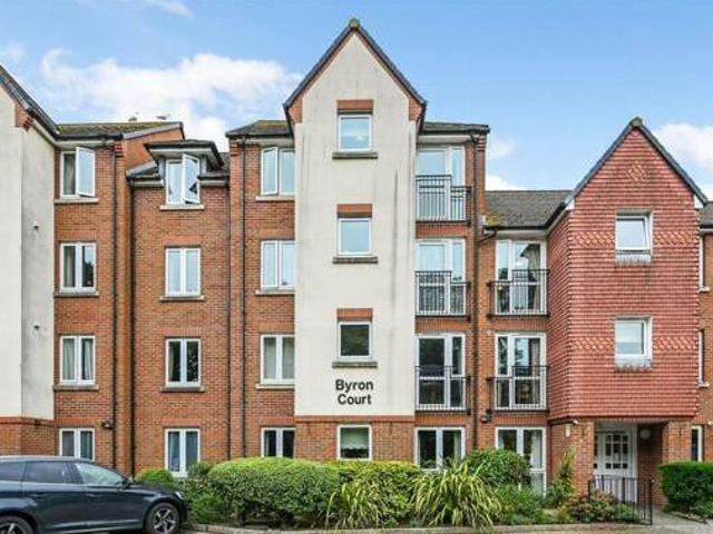 House for sale in Littlecote, West Sussex