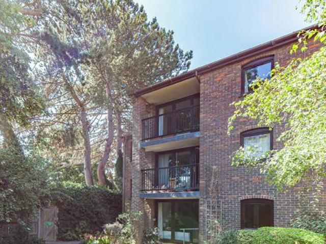 House for sale in The Slade, Oxfordshire