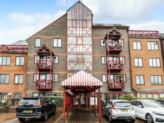 House for sale in Surrey, England